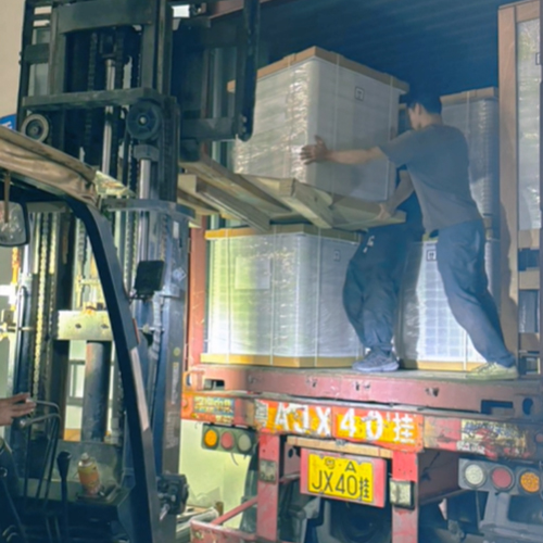 Kiireellinen lähetys, myrsky tai paisto