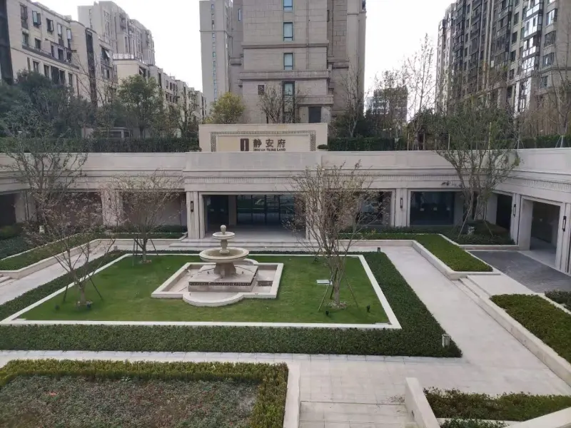 Bluewayn lämpöpumppu tukee Shanghai Jing'an Mansionin sisäuima-allasprojektia tehokkaalla vakiolämpötilaratkaisulla